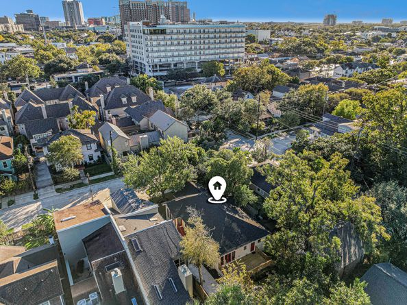 614 Colquitt Street, Houston TX 77006