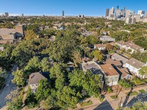 614 Colquitt Street, Houston TX 77006