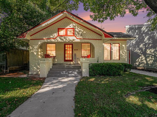 614 Colquitt Street, Houston TX 77006