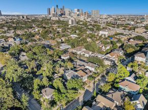 614 Colquitt Street, Houston TX 77006
