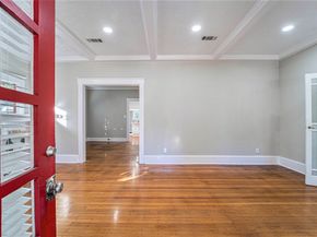 614 Colquitt Street, Houston TX 77006
