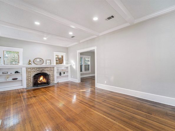 614 Colquitt Street, Houston TX 77006