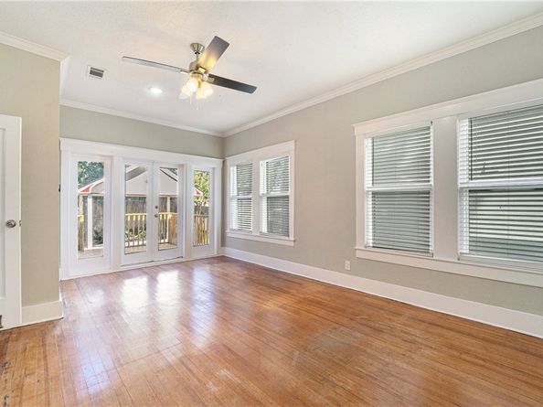 614 Colquitt Street, Houston TX 77006