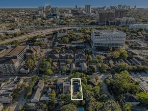 614 Colquitt Street, Houston TX 77006
