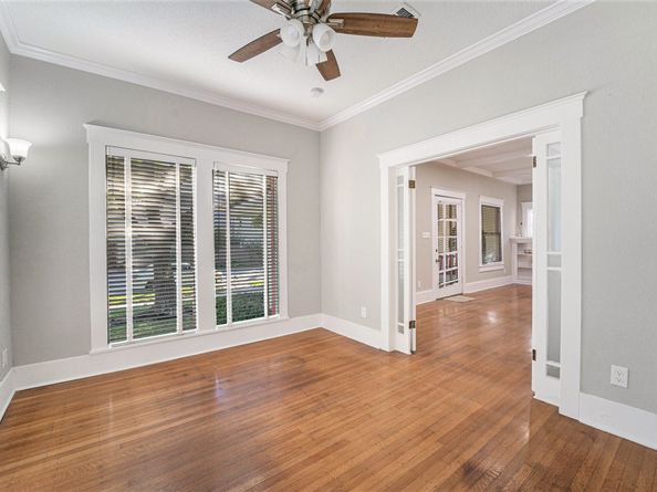 614 Colquitt Street, Houston TX 77006