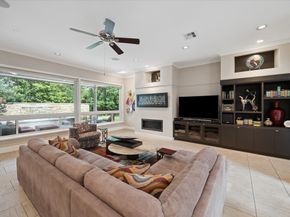 863 W 42nd Street, Houston TX 77018