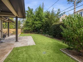 863 W 42nd Street, Houston TX 77018