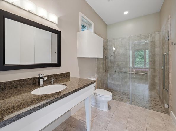 863 W 42nd Street, Houston TX 77018