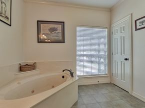 115 E Shadowpoint Circle, The Woodlands TX 77381