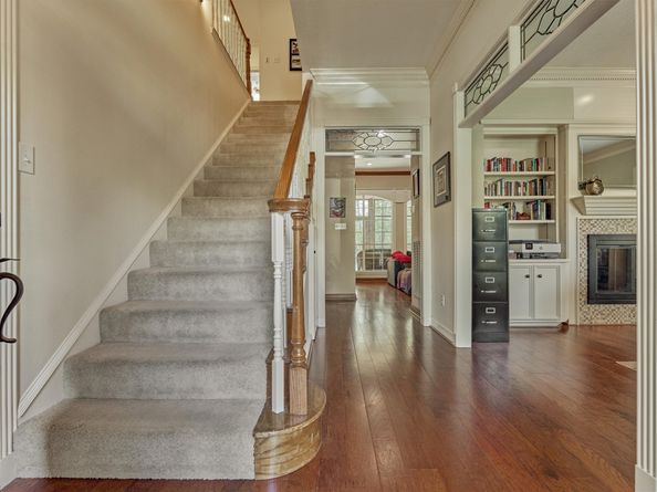 115 E Shadowpoint Circle, The Woodlands TX 77381