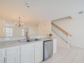 1715 Hadley Street, Houston TX 77003