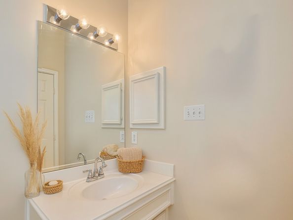1715 Hadley Street, Houston TX 77003