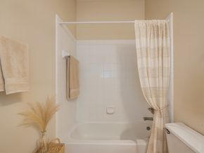 1715 Hadley Street, Houston TX 77003