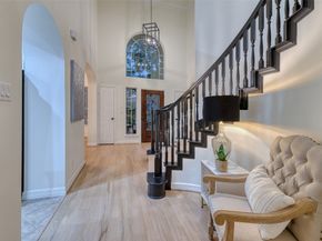 911 Chisel Point Drive, Houston TX 77094