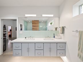 715 Algregg Street, Houston TX 77008