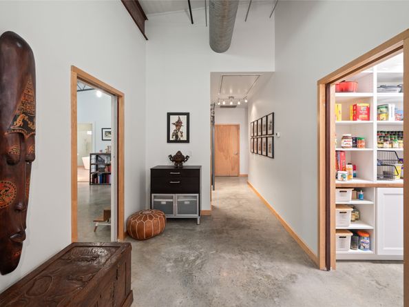 715 Algregg Street, Houston TX 77008