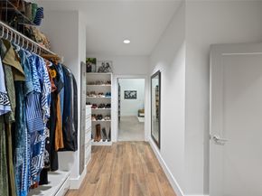 715 Algregg Street, Houston TX 77008