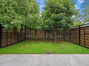 715 Algregg Street, Houston TX 77008
