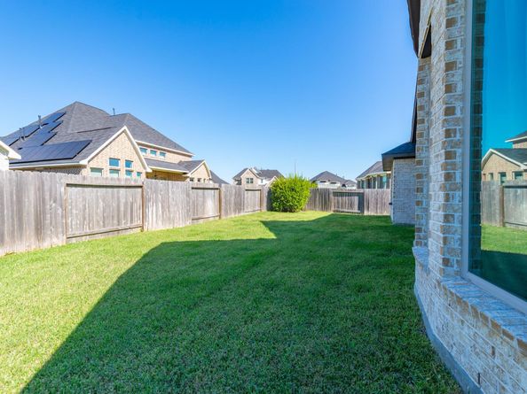 8518 Catlina Manor Lane, Richmond TX 77407