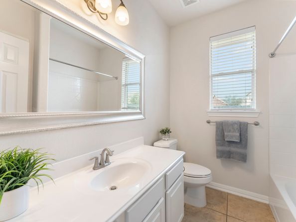 6415 Pinyon Trail Drive, Spring TX 77389