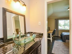 206 Wild Oak Run, Houston TX 77094