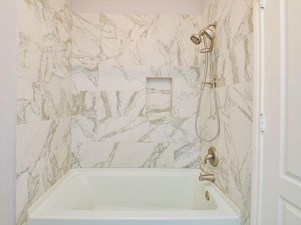 206 Wild Oak Run, Houston TX 77094