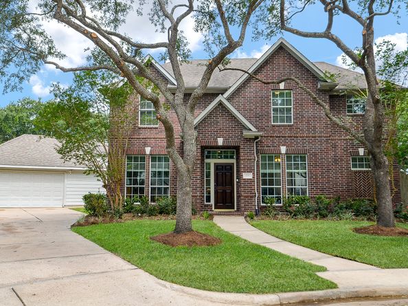 206 Wild Oak Run, Houston TX 77094