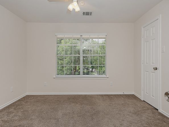 86 N Camellia Grove Circle, The Woodlands TX 77382
