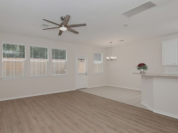 86 N Camellia Grove Circle, The Woodlands TX 77382