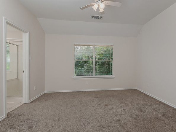 86 N Camellia Grove Circle, The Woodlands TX 77382