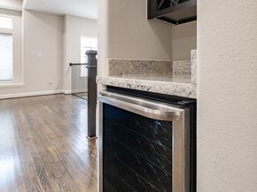 1208 Sampson Street, Houston TX 77003