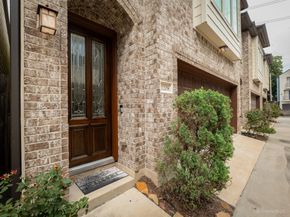 1208 Sampson Street, Houston TX 77003