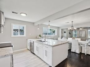 2014 Spillers Lane, Houston TX 77043