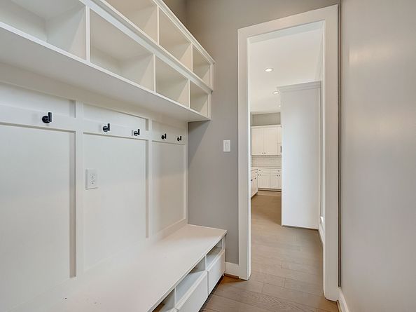 1420 Weiss Street, Houston TX 77009