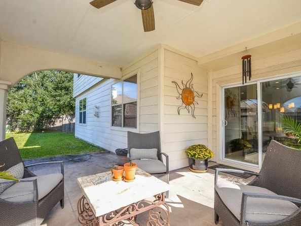 8711 Preston Field Lane, Houston TX 77095