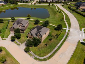 20907 Sedgefield Meadow Cir