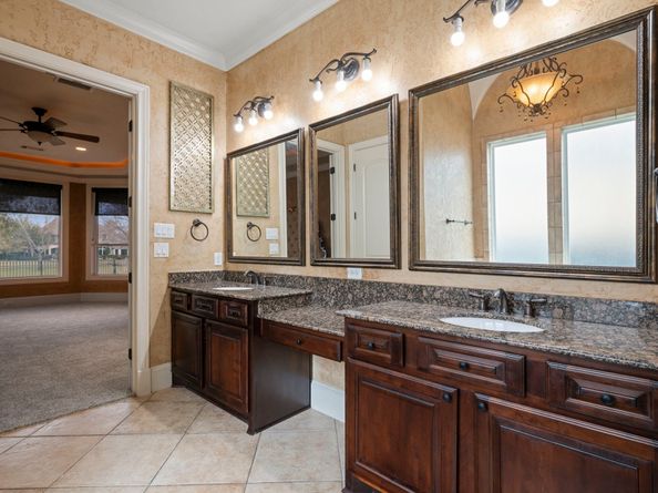 11722 Montmarte Boulevard, Houston TX 77082