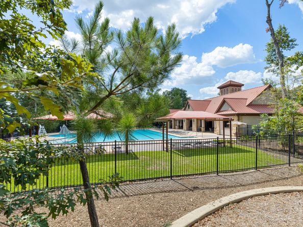 19522 Rosali Meadow Drive, New Caney TX 77357