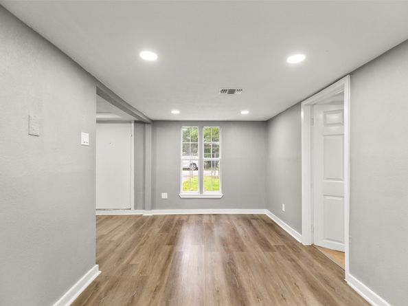 5017 Baton Rouge Street, Houston TX 77028