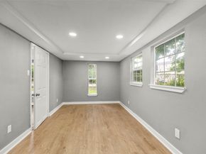 5017 Baton Rouge Street, Houston TX 77028
