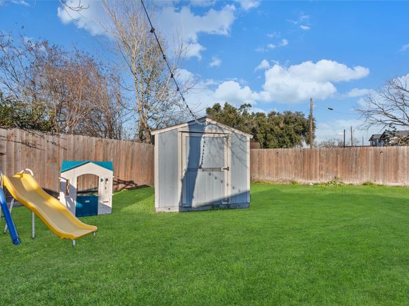 1334 Clinton Park Street, Houston TX 77029
