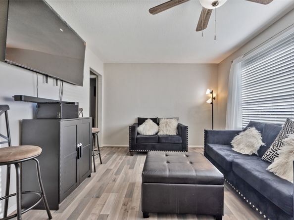 1334 Clinton Park Street, Houston TX 77029