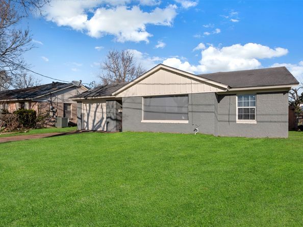 1334 Clinton Park Street, Houston TX 77029
