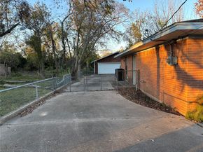 6402 Jim Street, Houston TX 77092