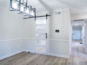 2243 W Alabama Street 10, Houston TX 77098
