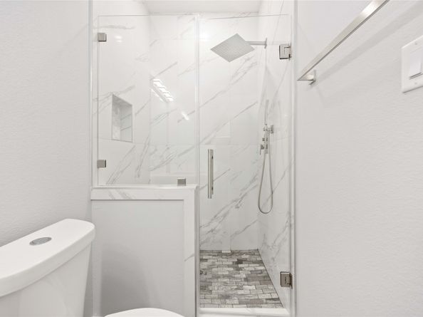 4923 Golden Forest Drive, Houston TX 77091