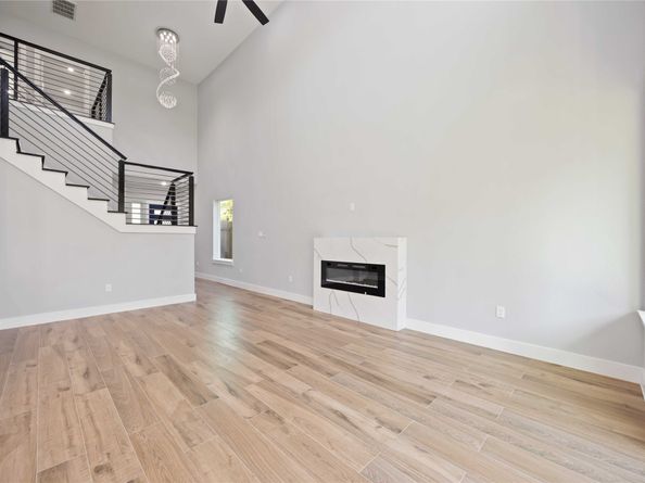 4923 Golden Forest Drive, Houston TX 77091