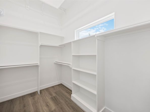 4923 Golden Forest Drive, Houston TX 77091