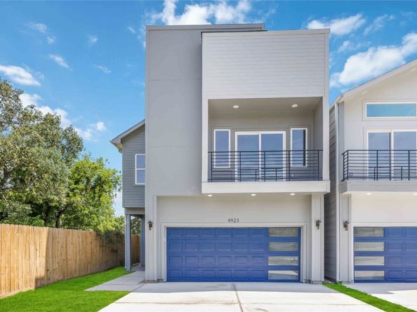 4923 Golden Forest Drive, Houston TX 77091