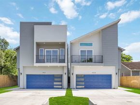 4923 Golden Forest Drive, Houston TX 77091